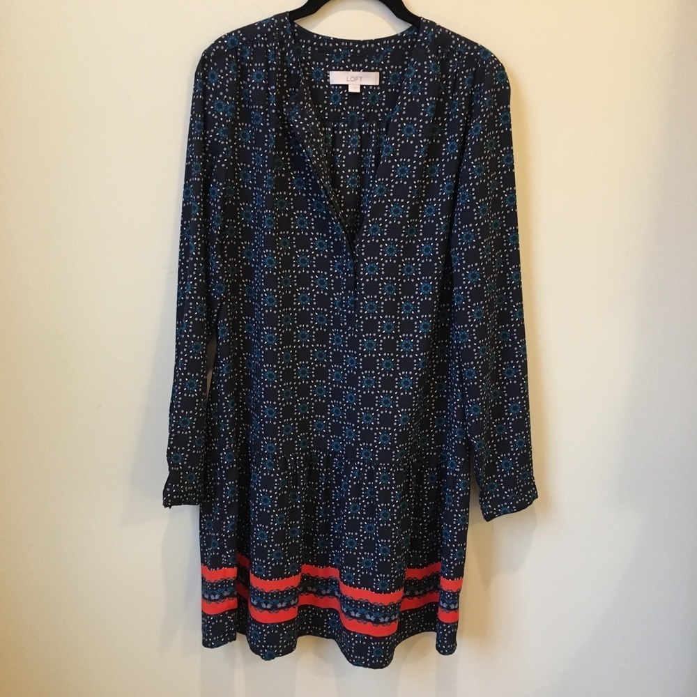 LOFT‎ Shift Dress - Picture 2 of 6